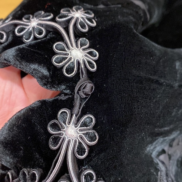 **NWOT ** Silk Velvet Long Dress Chinese Cheongsam Style Frog Button 3/4Sleeves - Picture 9 of 12